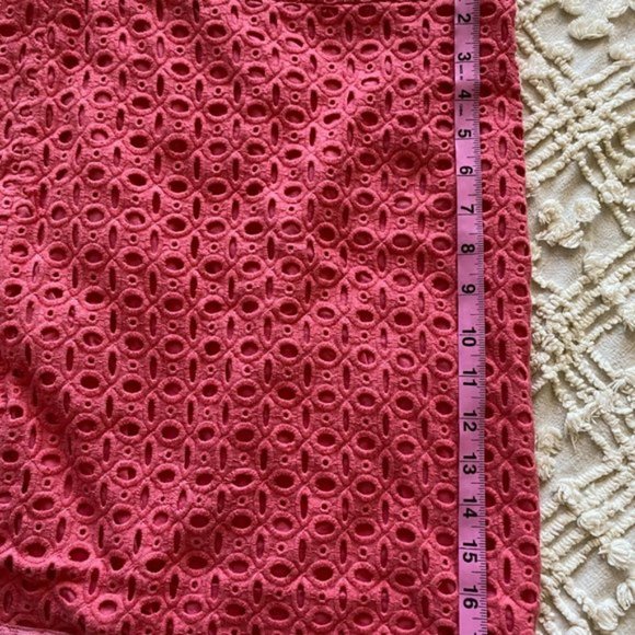 J. CREW• Crochet Eyelet Mini Skirt in Pink Size 4 - Picture 7 of 8